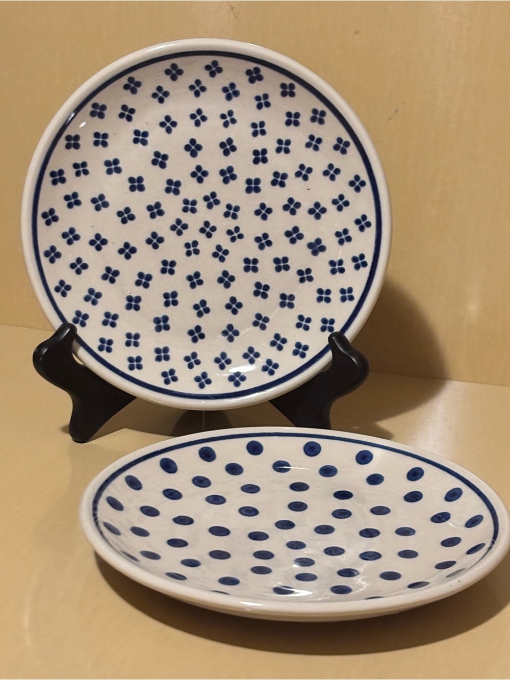 Set of 2 Boleslawiec Polish Pottery Salad Plates. Read Description.
